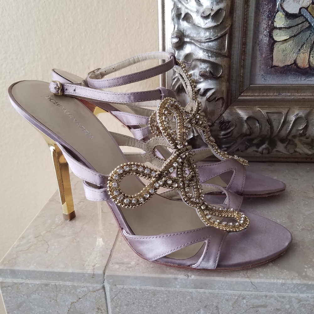 BCBGMAXAZRIA Heels - Picture 4 of 7